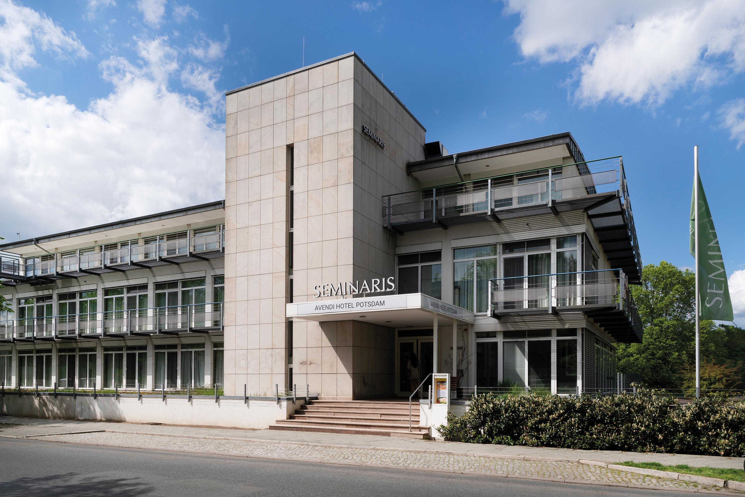 Seminaris Hotel Potsdam Griebnitzsee Exterior photo
